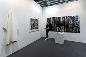 <a href='/art-galleries/galerie-krinzinger/' target='_blank'>Galerie Krinzinger</a>, Art Basel (16–19 June 2022). Courtesy Ocula. Photo: Charlie Hui.